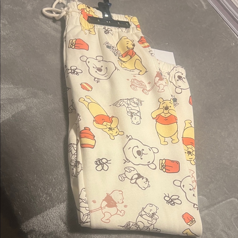 Winnie the Pooh JR jogger Pants - Picture 4 of 7